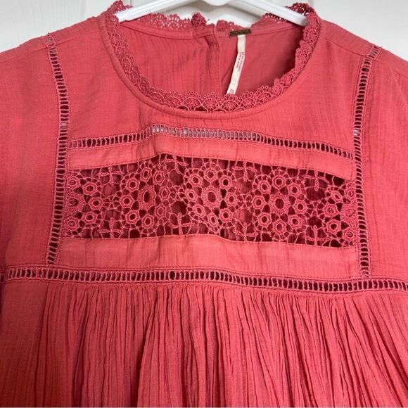 Free People dusty rose, earthy tone color short, flowy, light weight blouse S - Picture 3 of 11